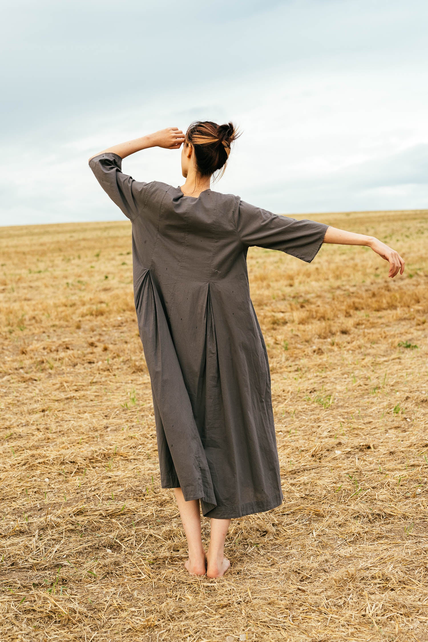 sale double pleat dress cotton cambric image 2