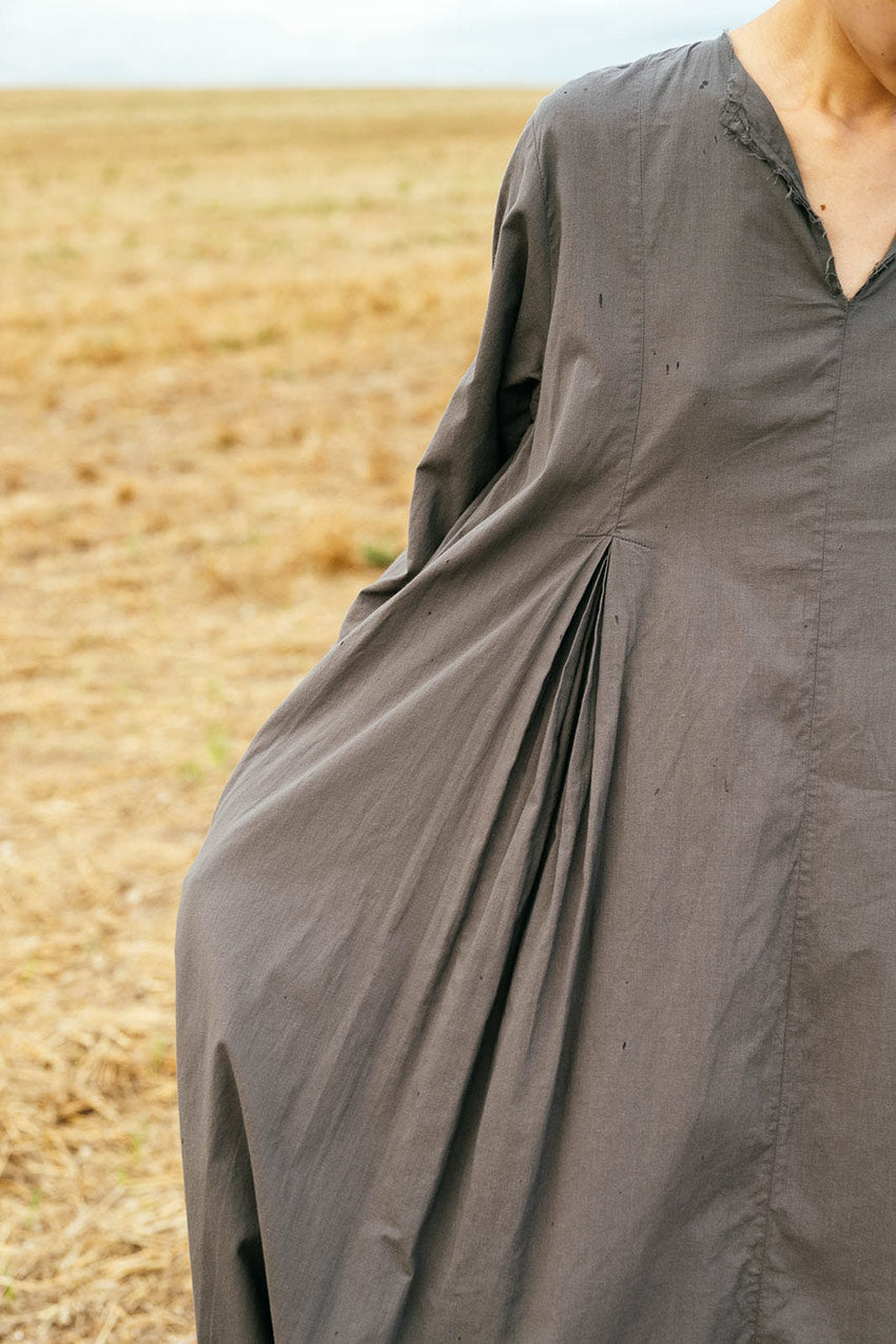 sale double pleat dress cotton cambric image 3