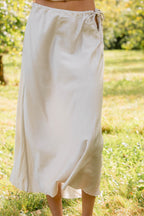 sale bias cut skirt short silk cotton satin - alabaster, XL image
