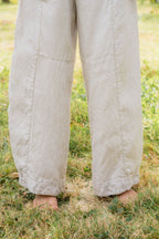 sale tailored line pants linen twill image 13
