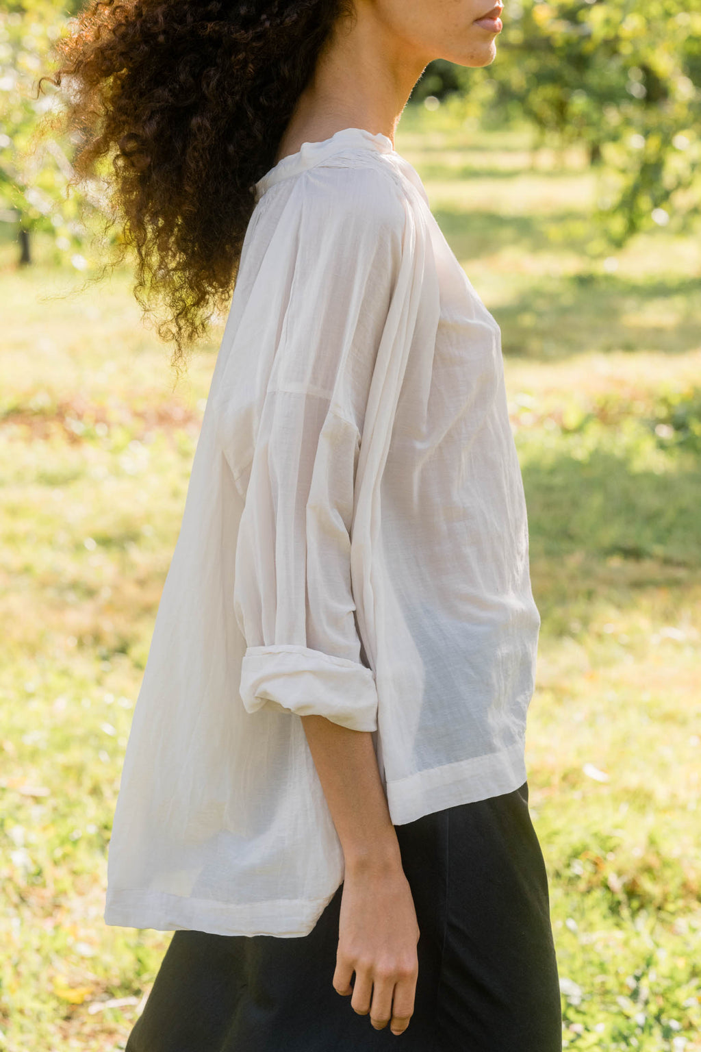 1028a gathered blouse azuma silk cotton image 7
